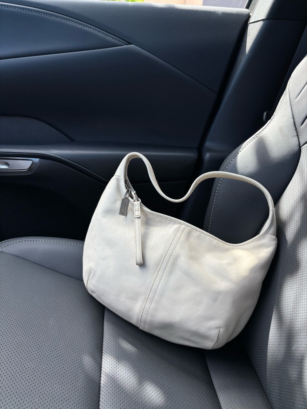 Coach Ergo White Leather Shoulder Bag Y2K Minimalist